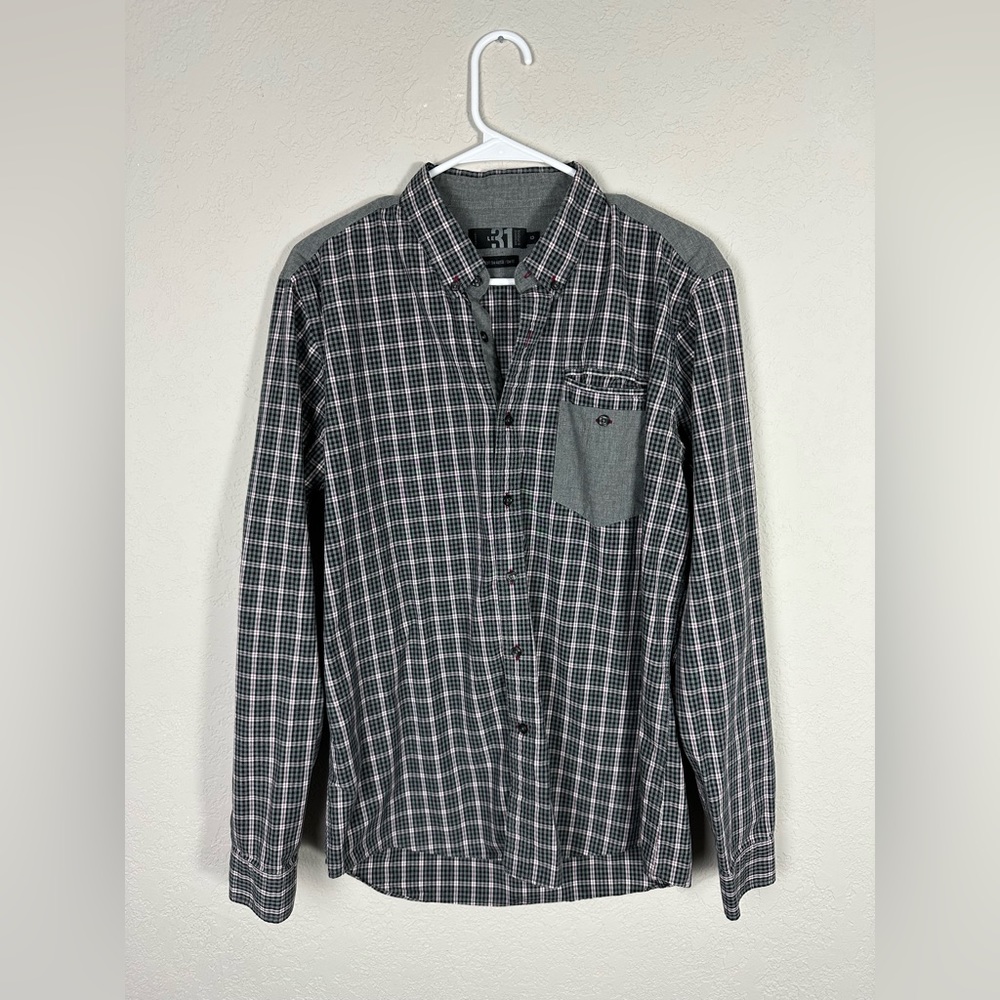 Like New Men's Casual Button-Up Shirt